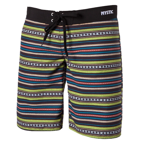 Naiste 2013 shortsid Mystic Baya Caviar